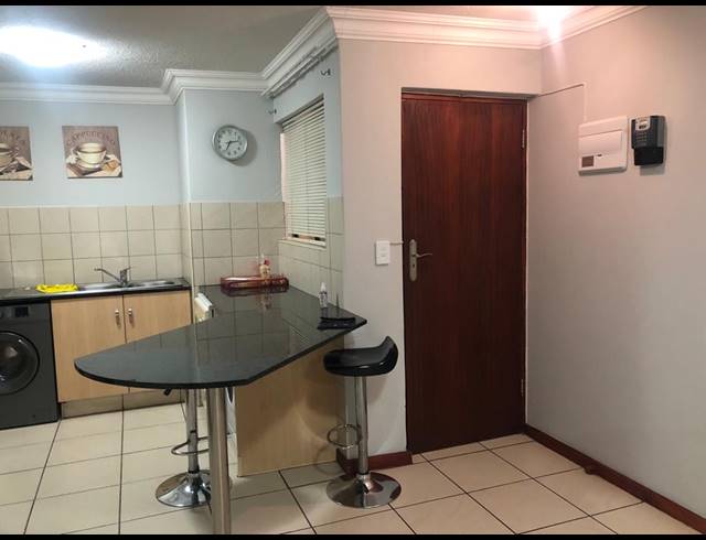 2 BEDROOM APARTMENT FOR SALE IN NIEUW MUCKLENEUK